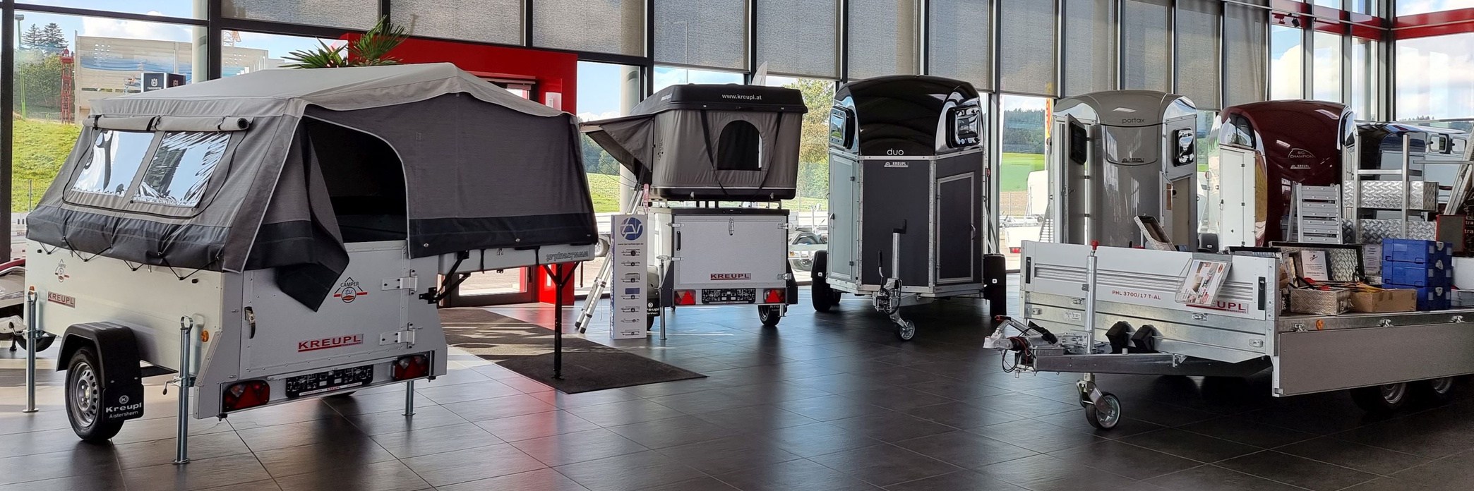 Präsentationsansicht der Firma Kreupl GmbH 
Landtechnik, Schlosserei & Anhängercenter