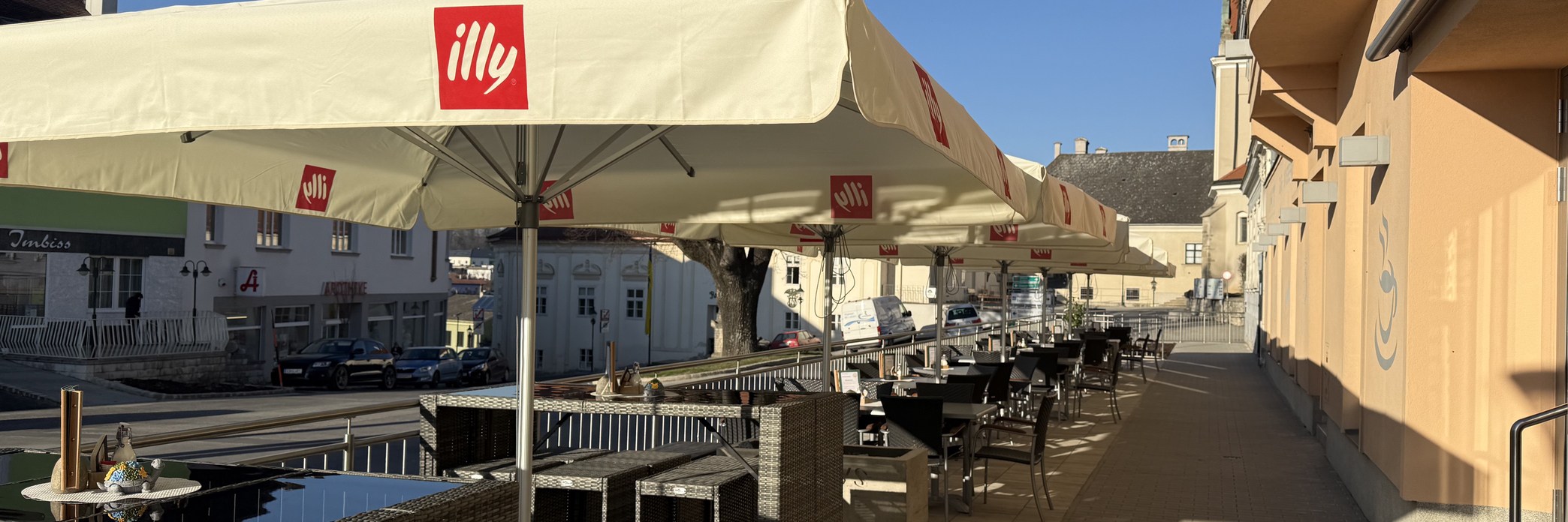 Präsentationsansicht der Firma Connys Café