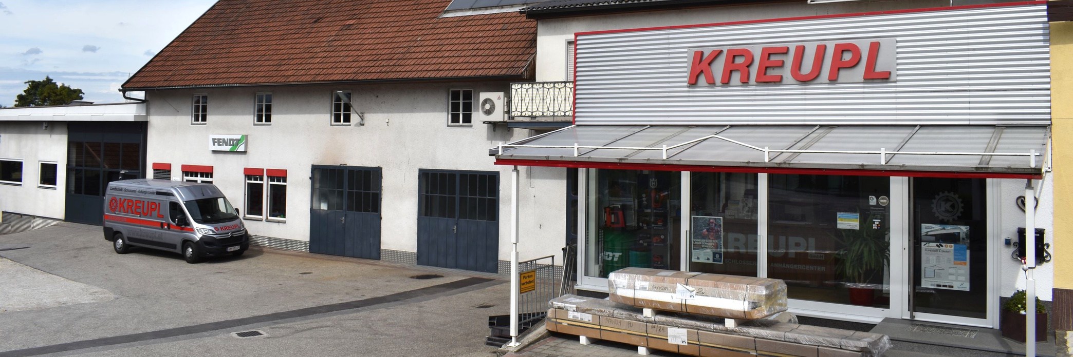 Präsentationsansicht der Firma Kreupl GmbH
Landtechnik, Schlosserei & Anhängercenter