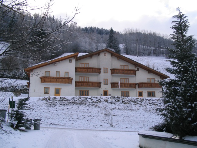 a5cd5bb1 9c71 4611 a841 37e6caa9fa09B2 650