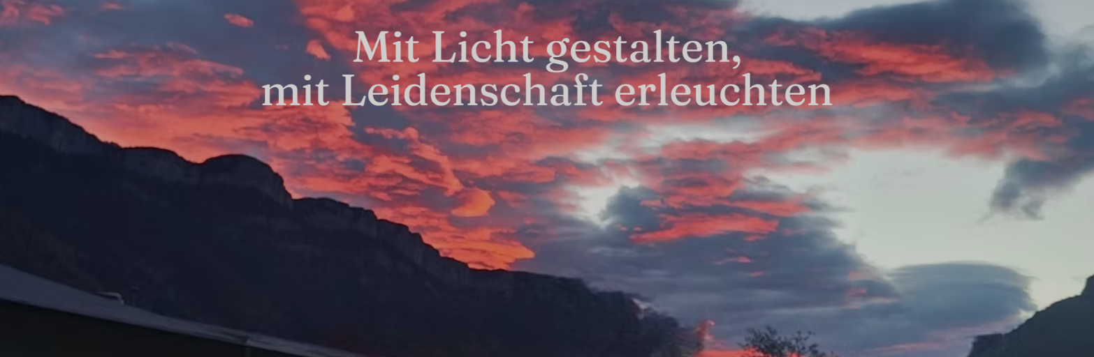Präsentationsansicht der Firma Renami GmbH 
Lampen Leuchten Ventilatoren