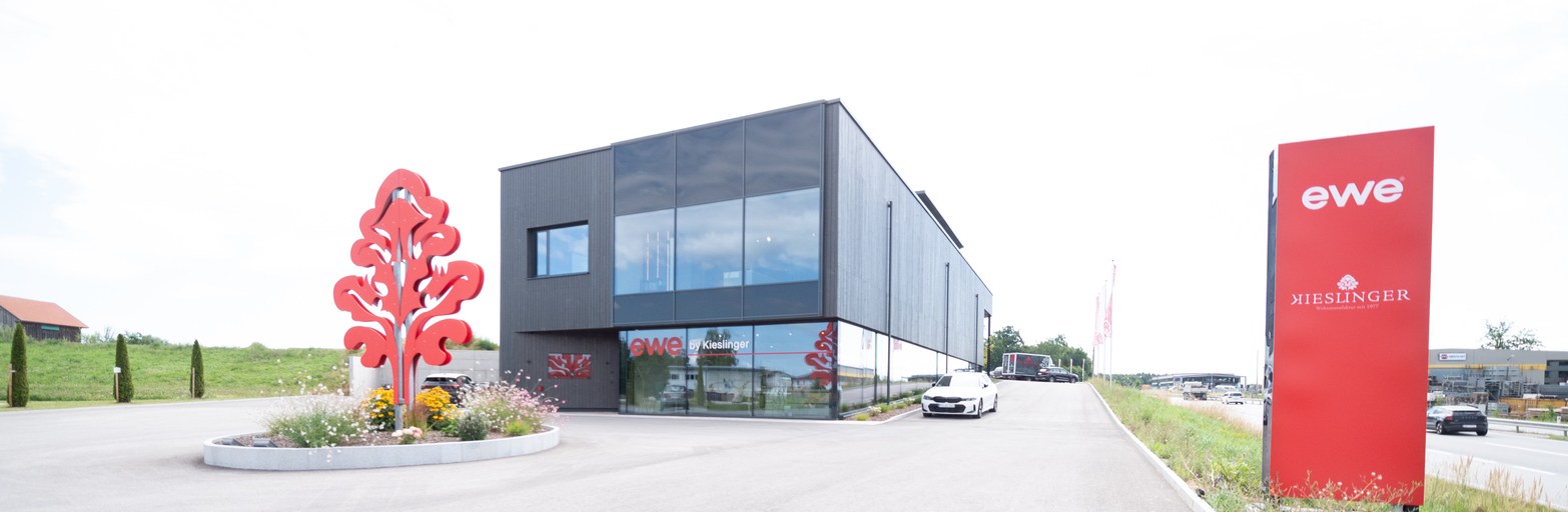 Präsentationsansicht der Firma Kieslinger GmbH 
Kieslinger Wohnmanufaktur seit 1977