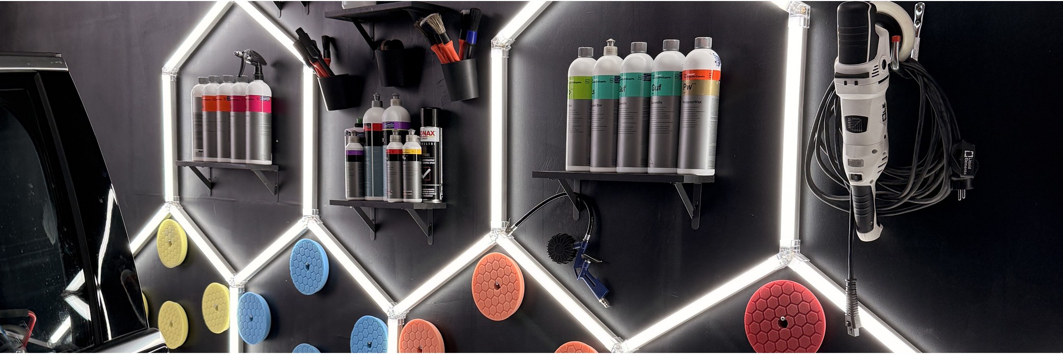 Präsentationsansicht der Firma Glanzdoktor Fahrzeugaufbereitung e.U.