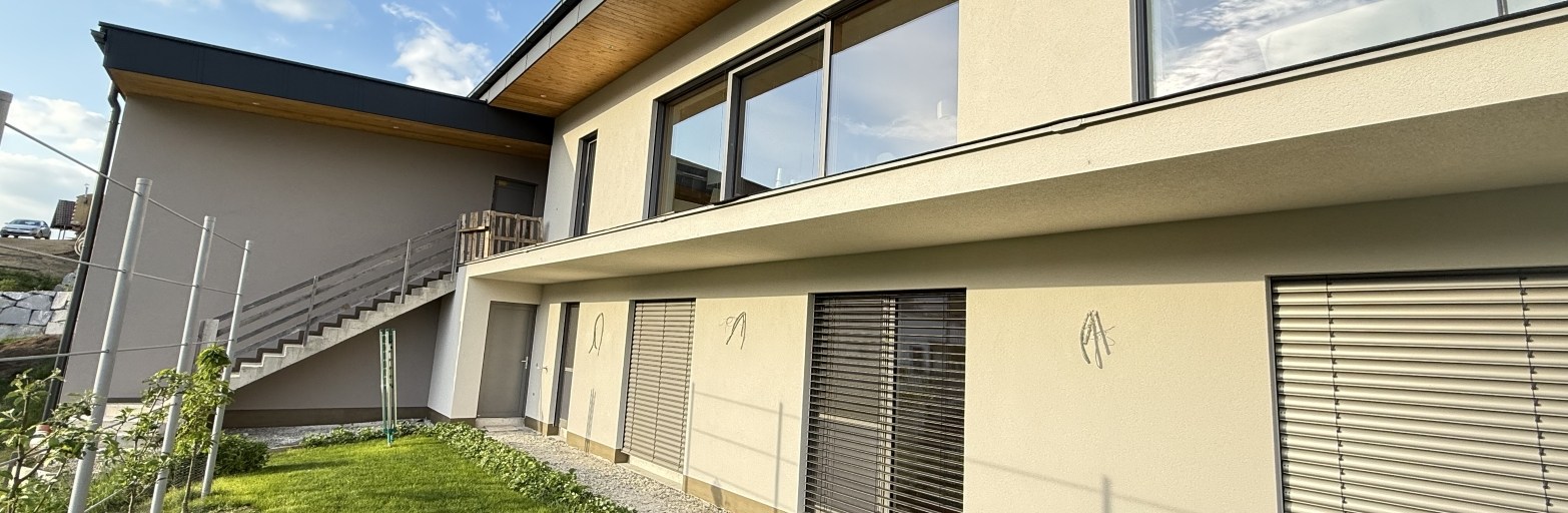 Präsentationsansicht der Firma KREATIV Fassadenbau e.U.